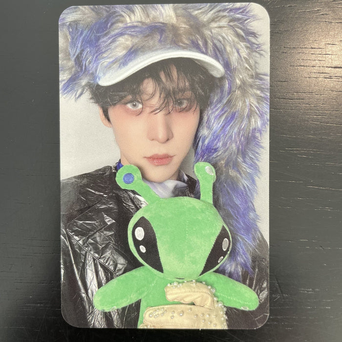 YUNHO Ateez Golden Hour Part 5 Yes24 Photobook Version POB Photocard