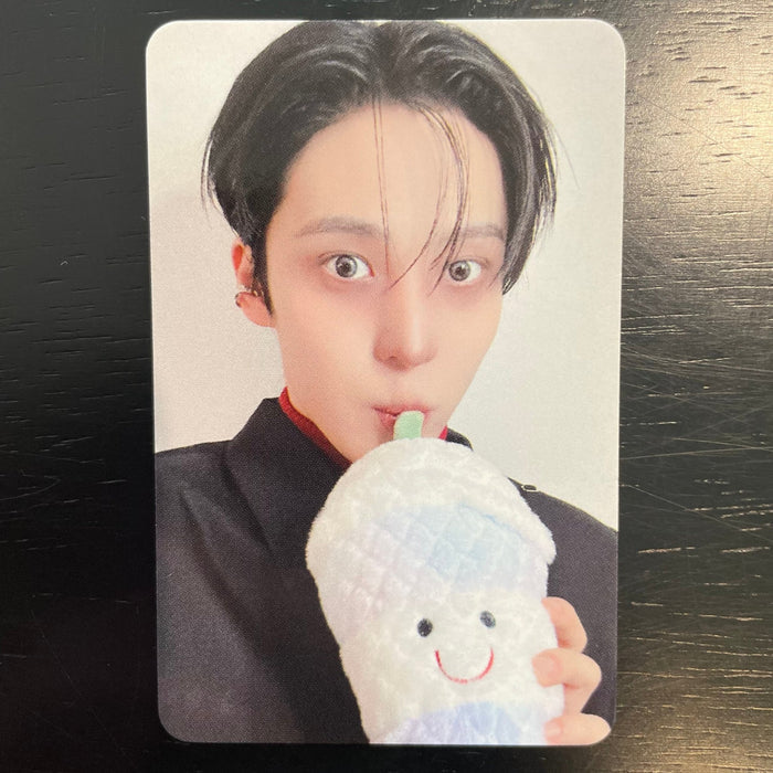 ATEEZ GOLDEN HOUR : Part.5 Bubble Tea POB Photocard Yunho