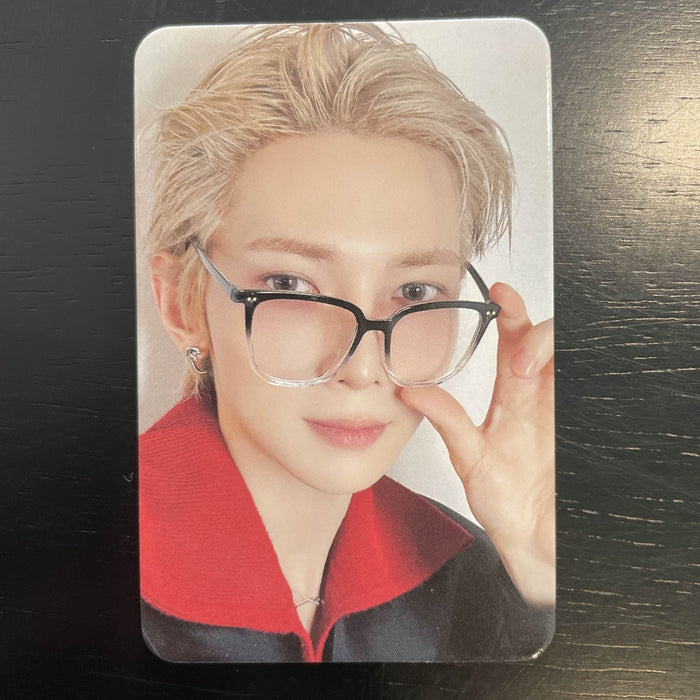 ATEEZ GOLDEN HOUR Part.5 Horn-Rimmed Glasses POB Photocard Yeosang