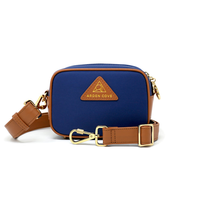 Navy / Slash-resistant Wide Faux Leather (33"-59")